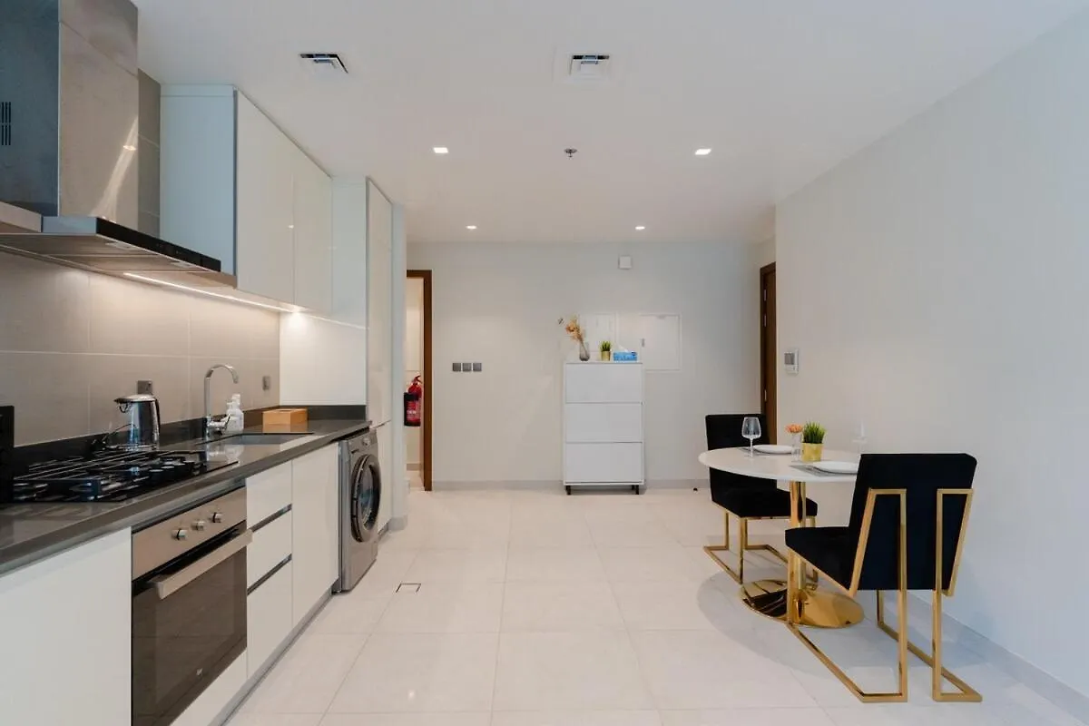 Stylish And Roomy 1Br Marina View Fits 3 Dubai 0*,  United Arab Emirates